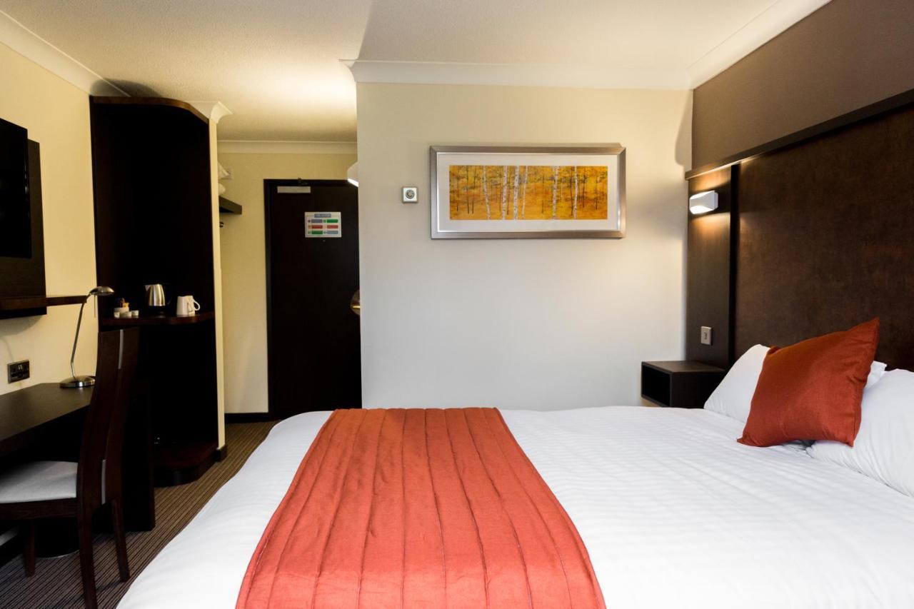 Dragonfly Hotel Colchester Bagian luar foto
